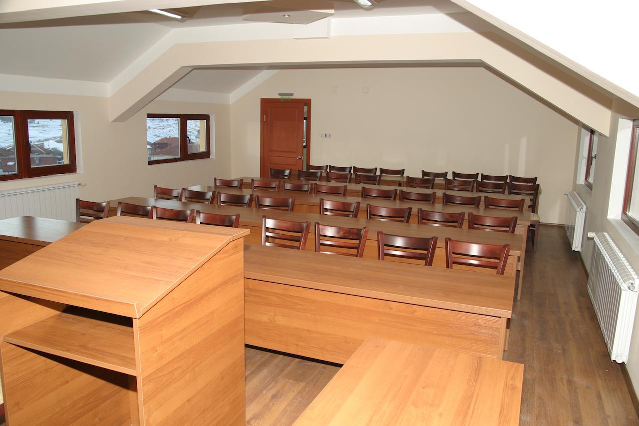 Boryka Family Hotel Asikoria Buitenkant foto